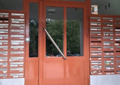 Doplňky a zakázková výroba na míru pro kovové dveře, vstup a ochranné prvky – David Tymel, Kovovýroba Ostrava